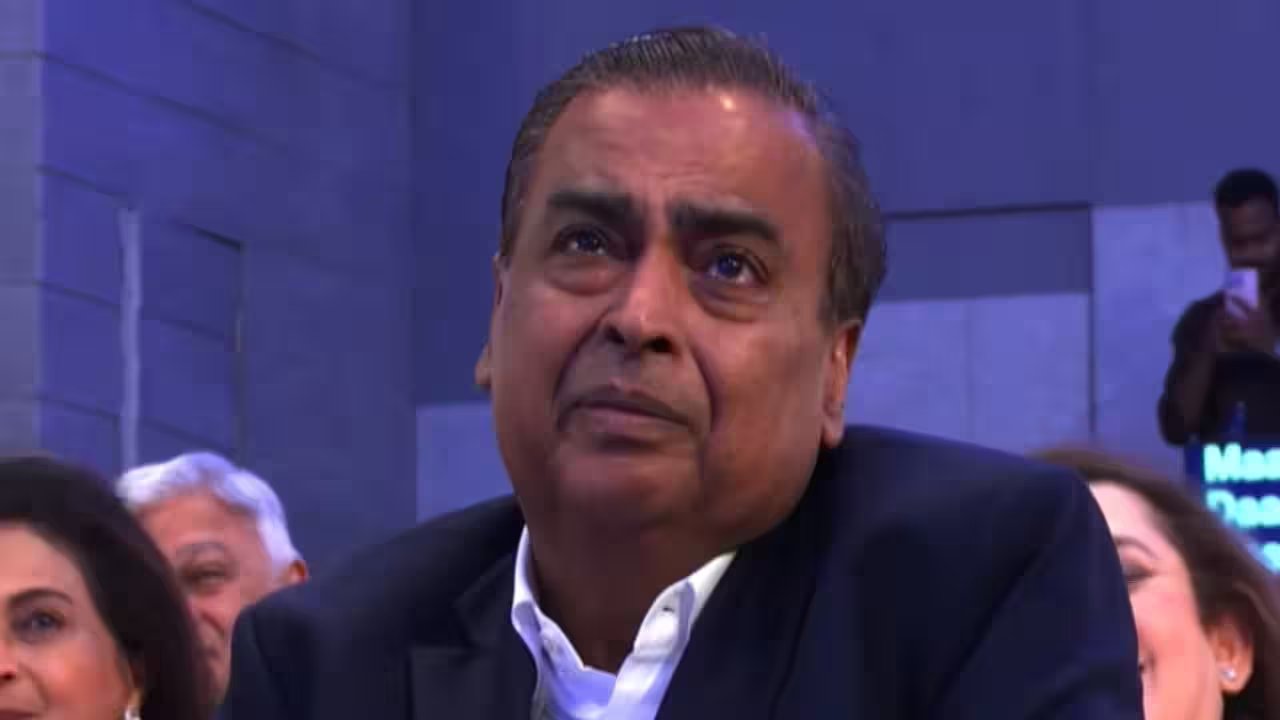Jio Platforms Debuts at ₹1,359, Surging 21.4% in First Trade
