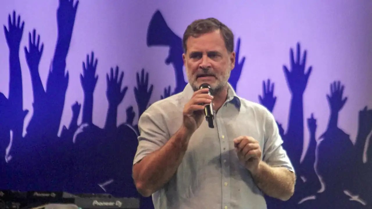 Rahul Gandhi Blasts CEC Gyanesh Kumar, Alleging Anti-Incumbency Bias Against BJP, Predicts 6-Month Reckoning