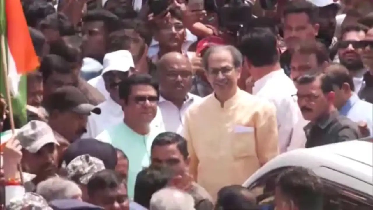 Uddhav, Raj Thackeray Lead Mumbai Protest Against CEC Gyanesh Kumar Over Electoral Roll Irregularities