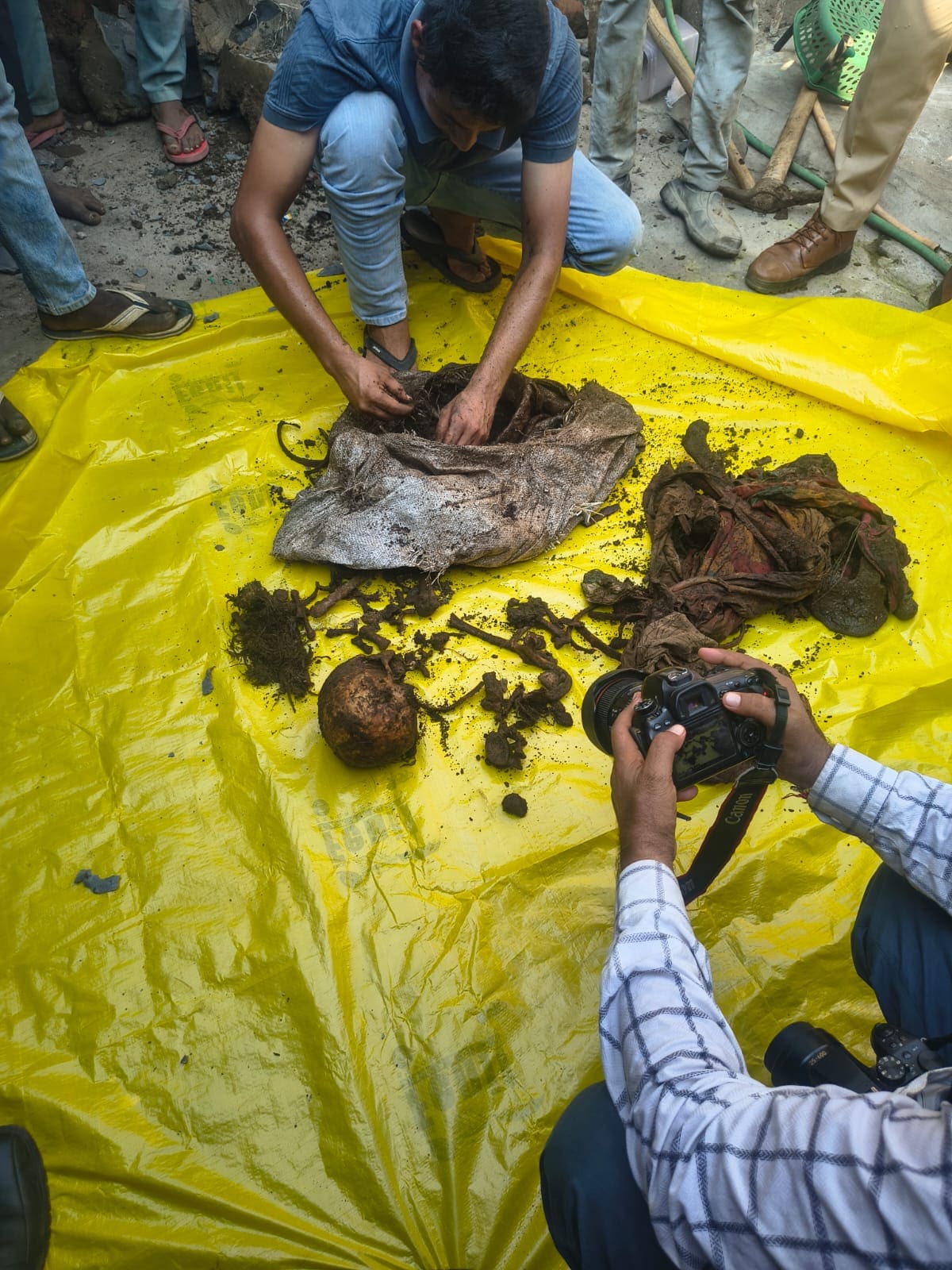 Ahmedabad Police Arrest Madhavdas and Urmila in 2022 Triple Murder Case