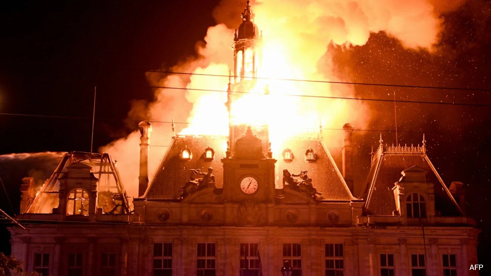 Limoges Town Hall Burns as France's Protests Turn Violent