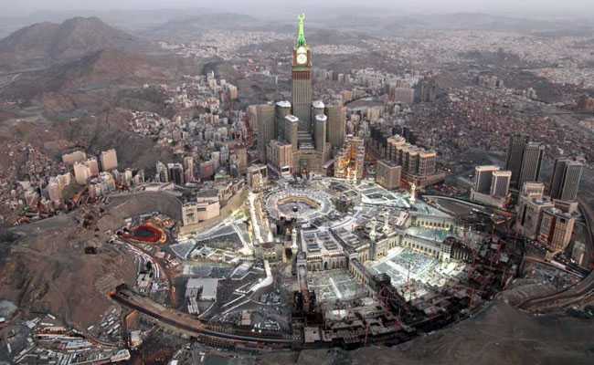Houthi Missile Shrapnel Lands in Mecca and Medina After Saudi Intercepts Two Projectiles