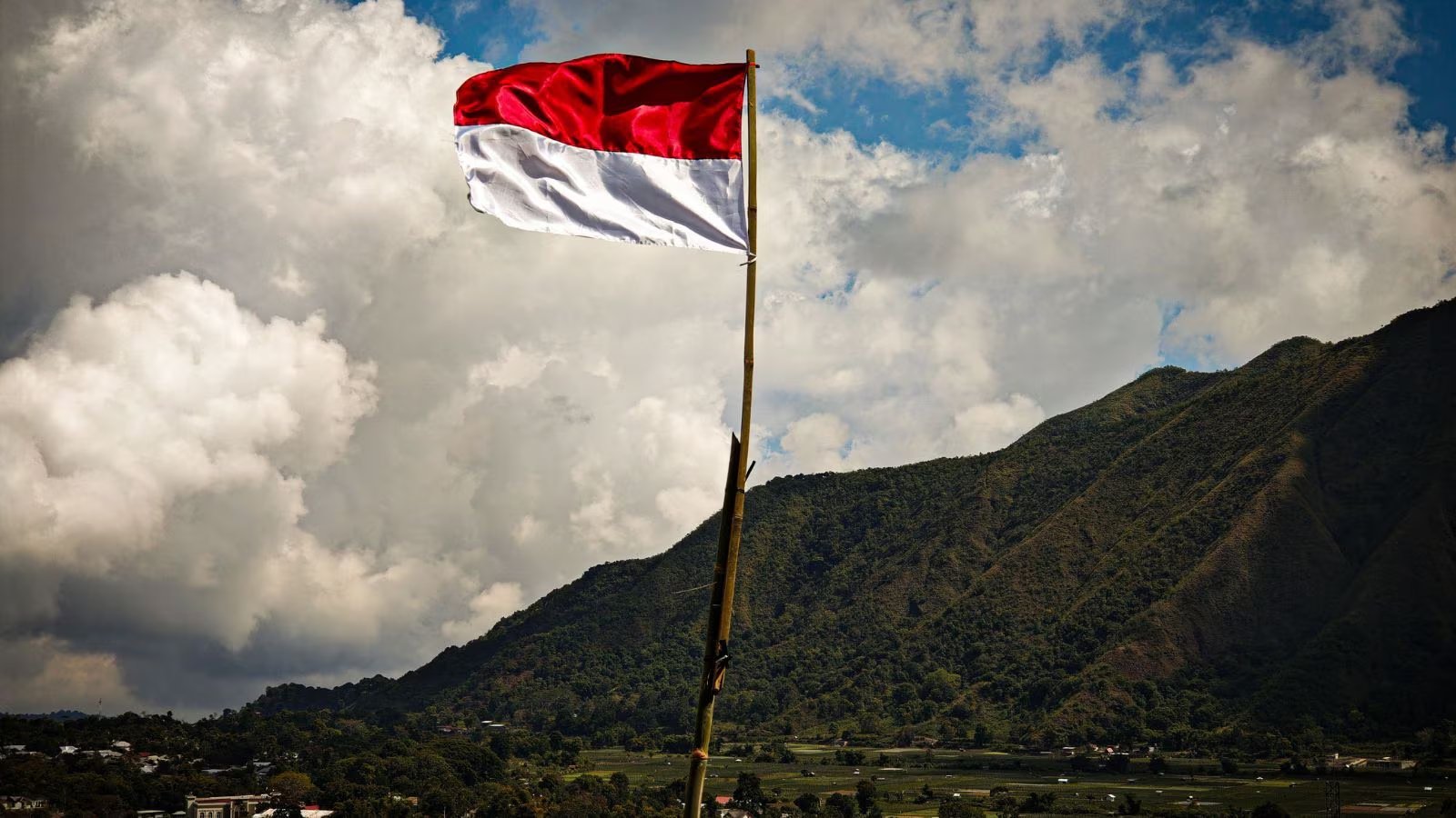 Jakarta Composite Index Falls 8% Amid MSCI Downgrade Threat