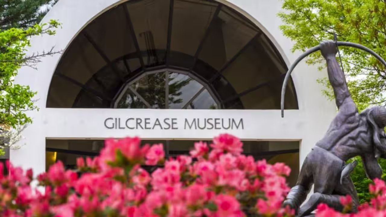 Thomas Gilcrease Secures 160‑Acre Allotment, Turns It Into 32 Oil Wells by 1917