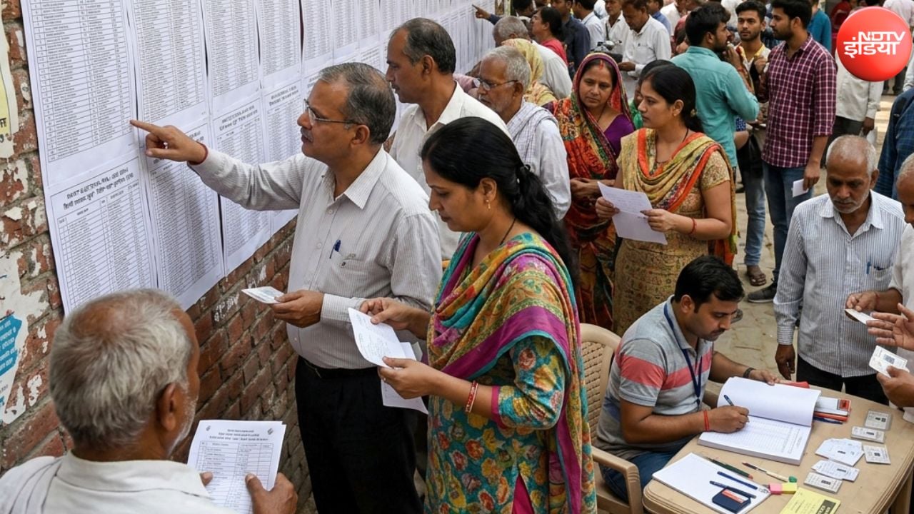 Bombay High Court Orders Review of SIR, 6 Voters Deleted