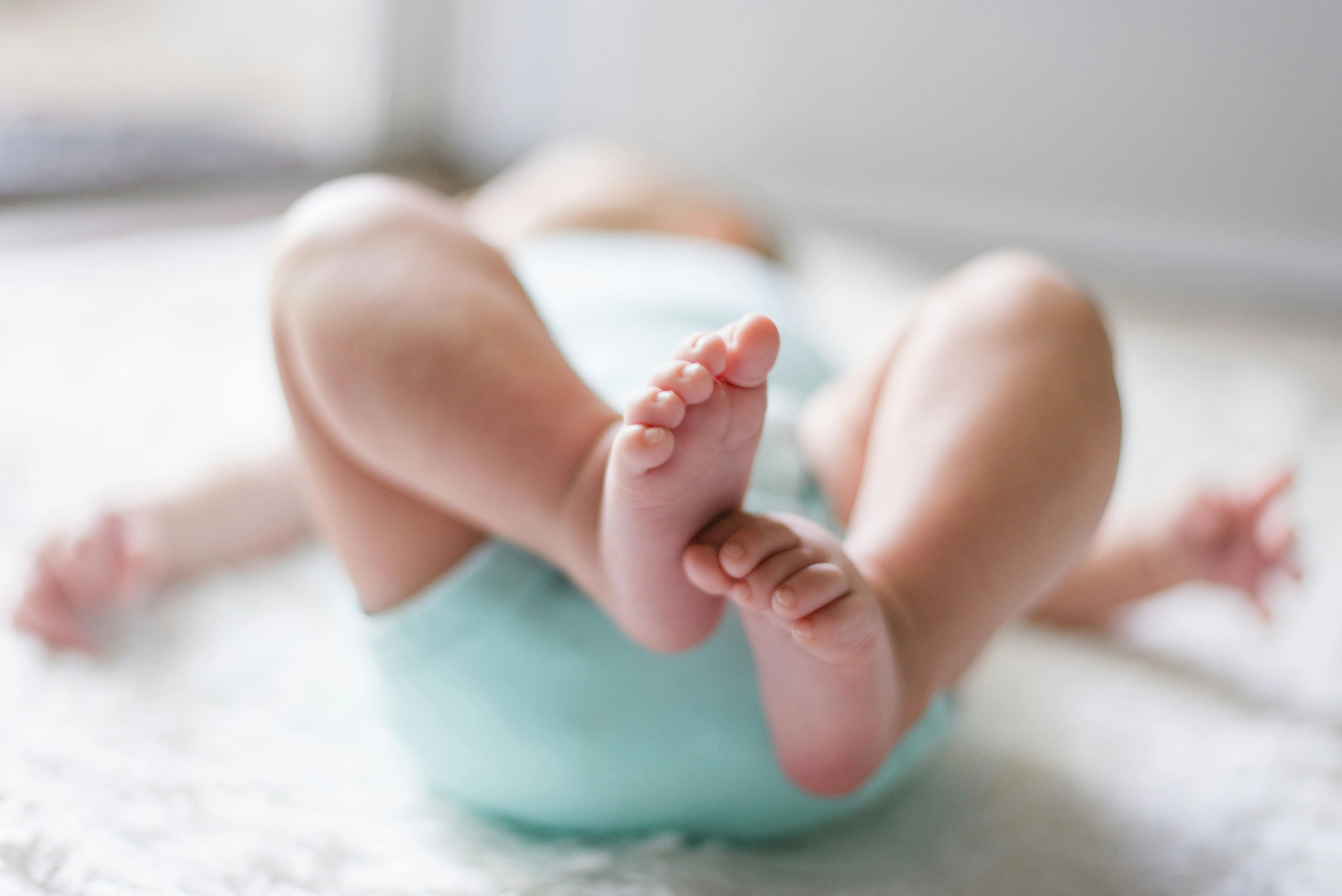 US Surrogacy Explained: Costs, Health Risks, and Legal Steps for International Parents