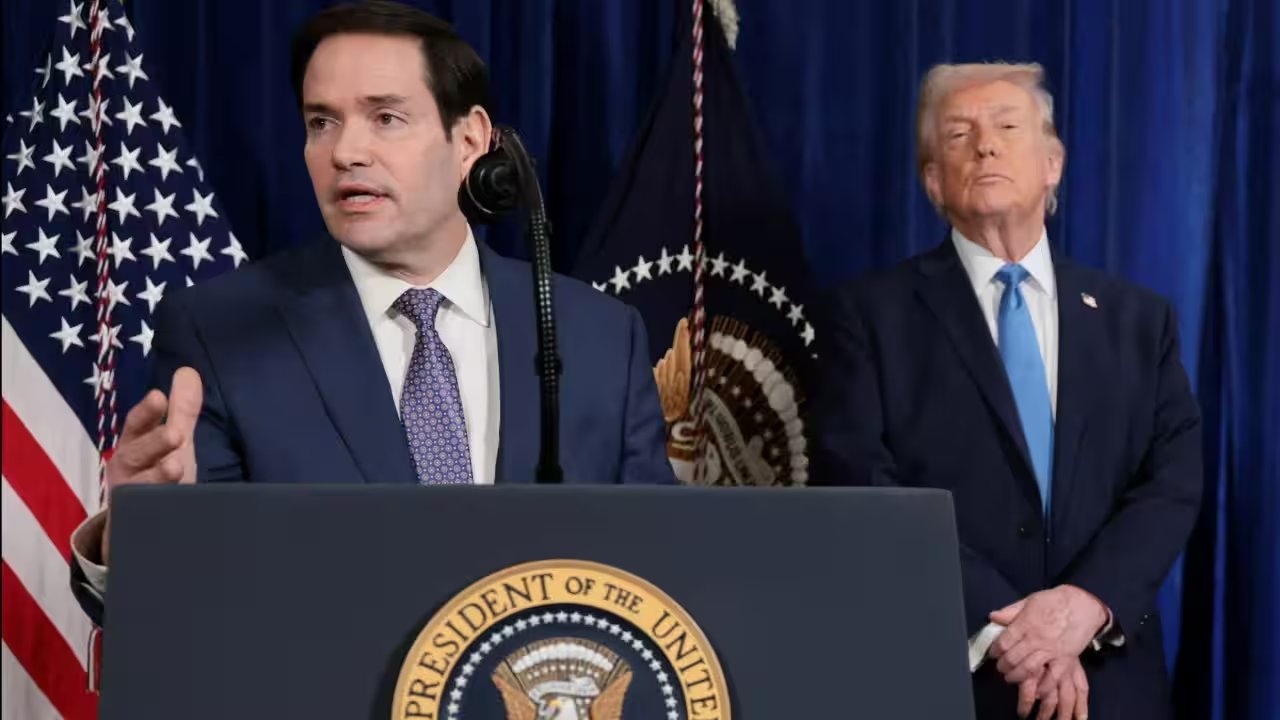 Trump Pauses Russian Oil Tariffs on India, China for 60 Days