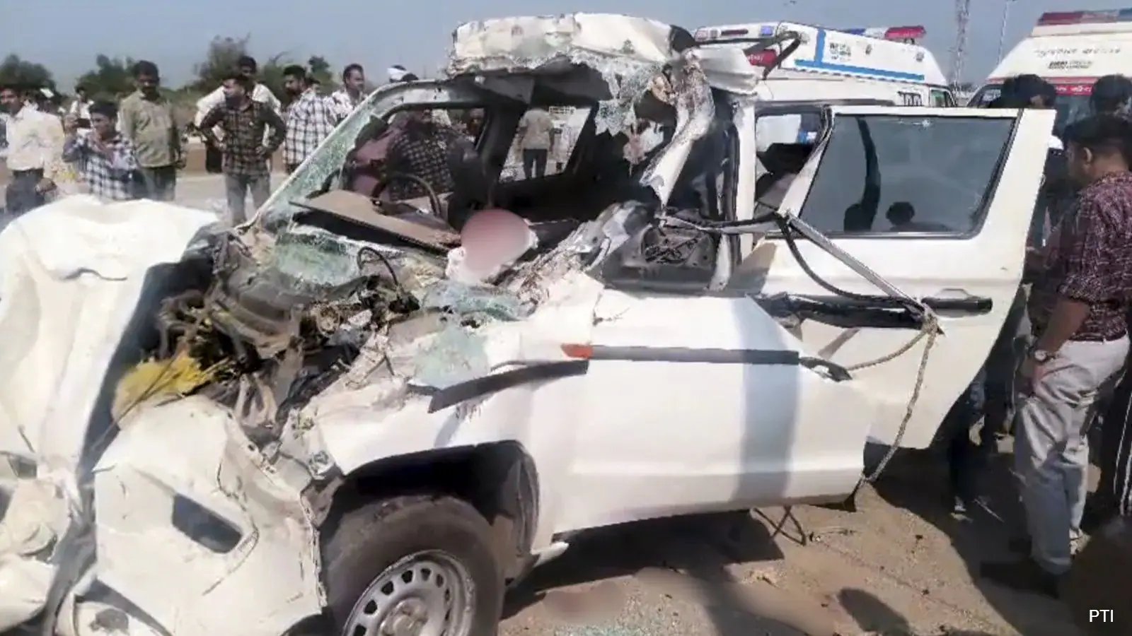 Seven Die As SUV Rams Parked Trailer Near Bhavnagar Shipyard