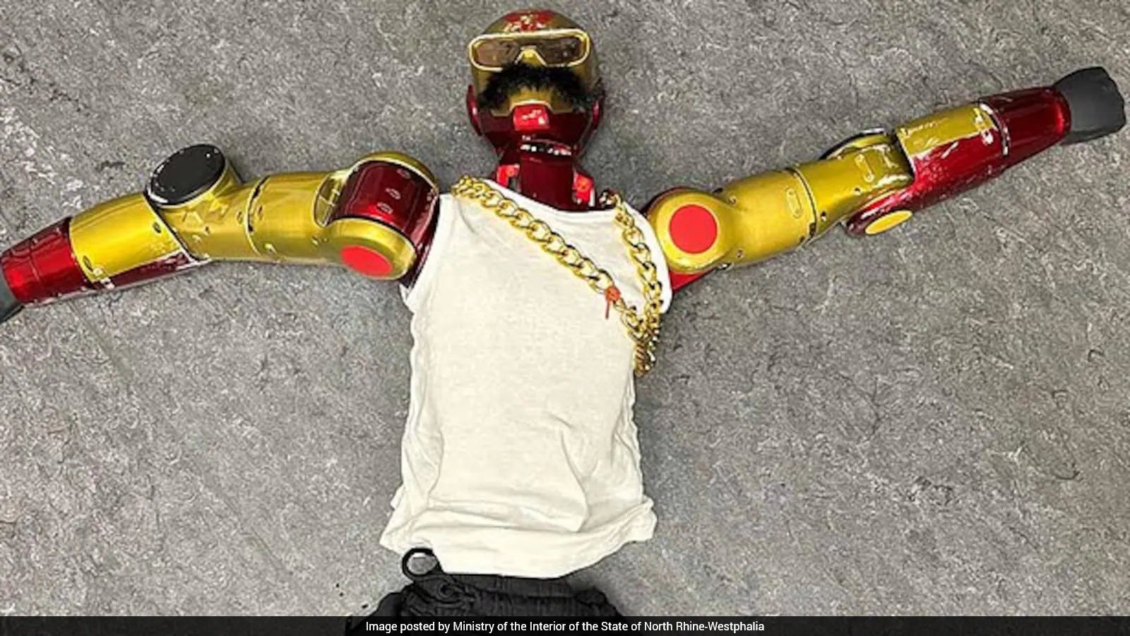 Cologne Police Seize Robot After 16-Year-Old Girl Is Groped at Fast-Food Spot