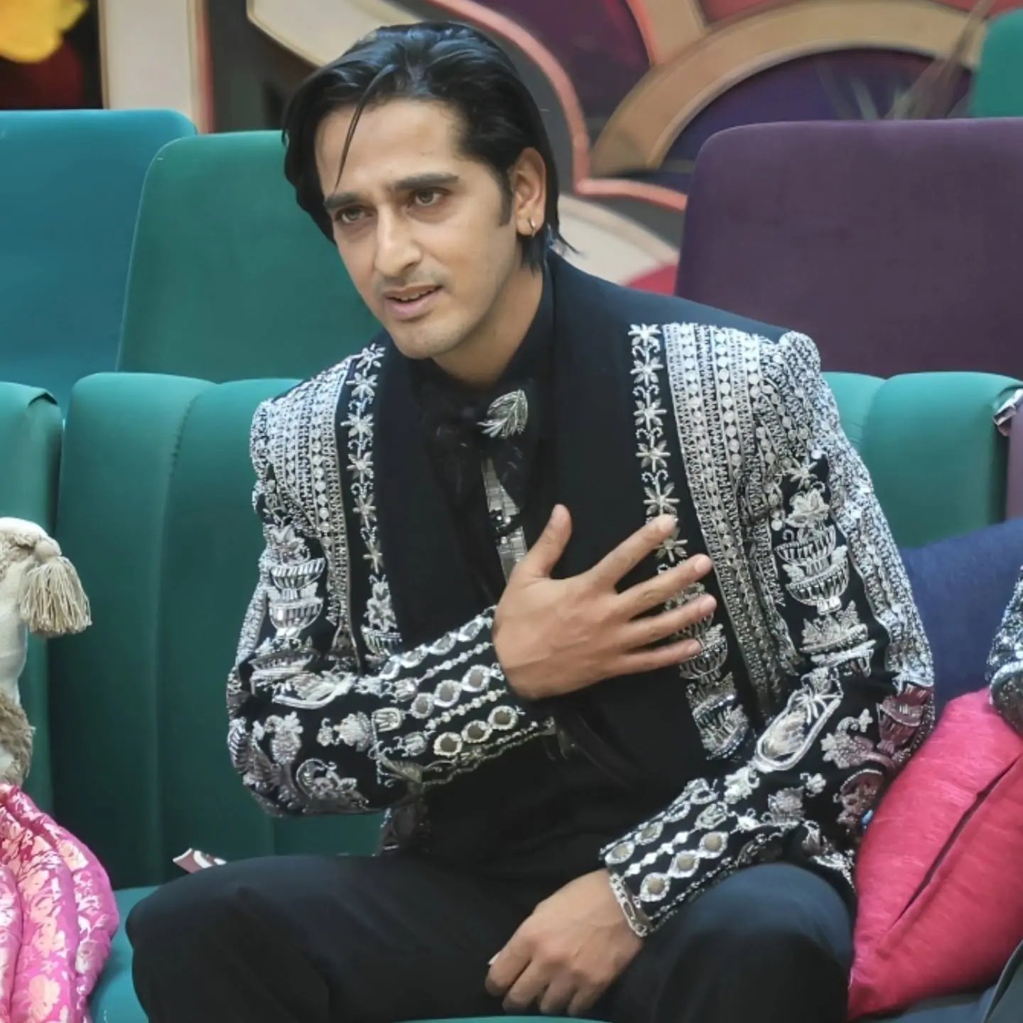 Qazi Touqeer and Arijit Singh Announce Huge New Collaboration