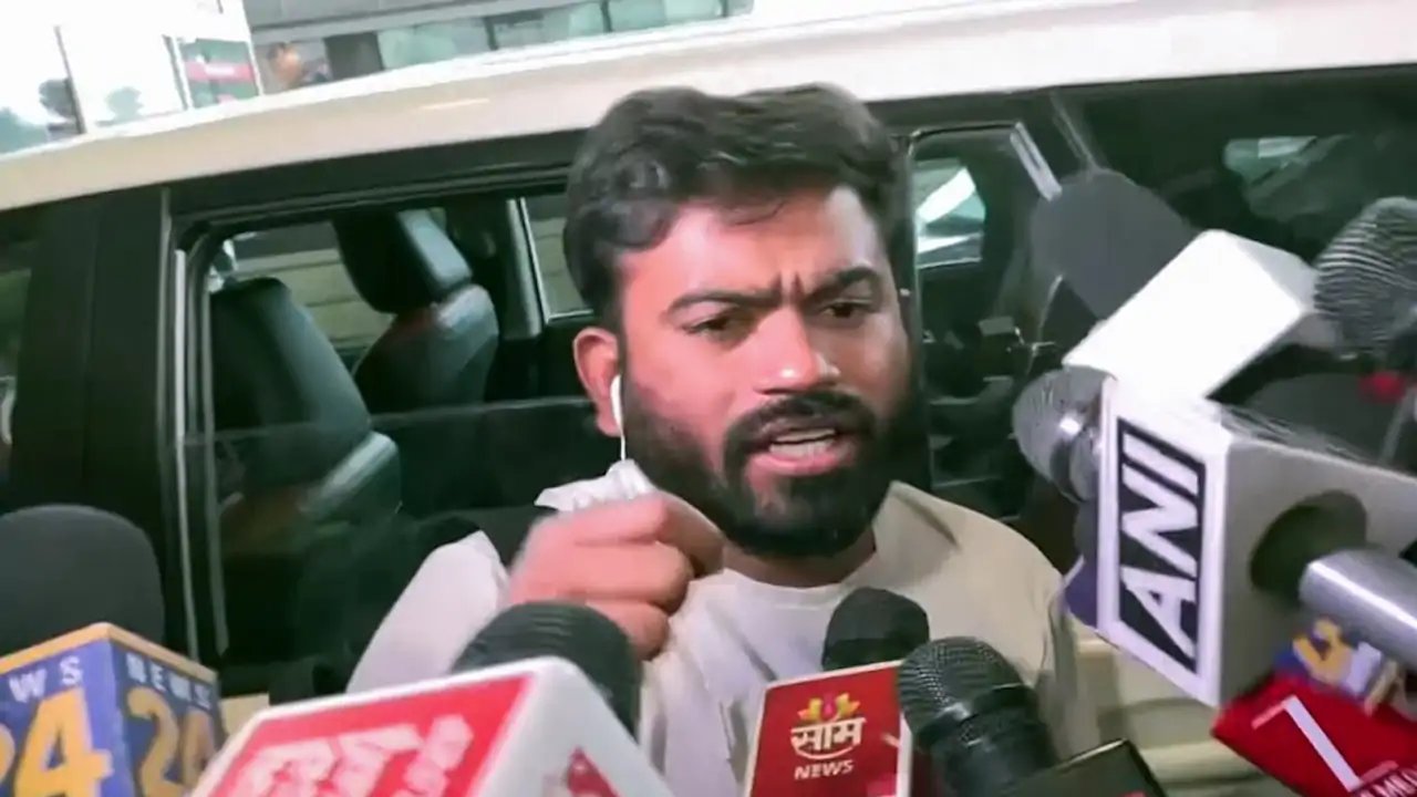 Abhijeet Dipke Released After 24‑Hour Detention Ahead of Delhi Protest