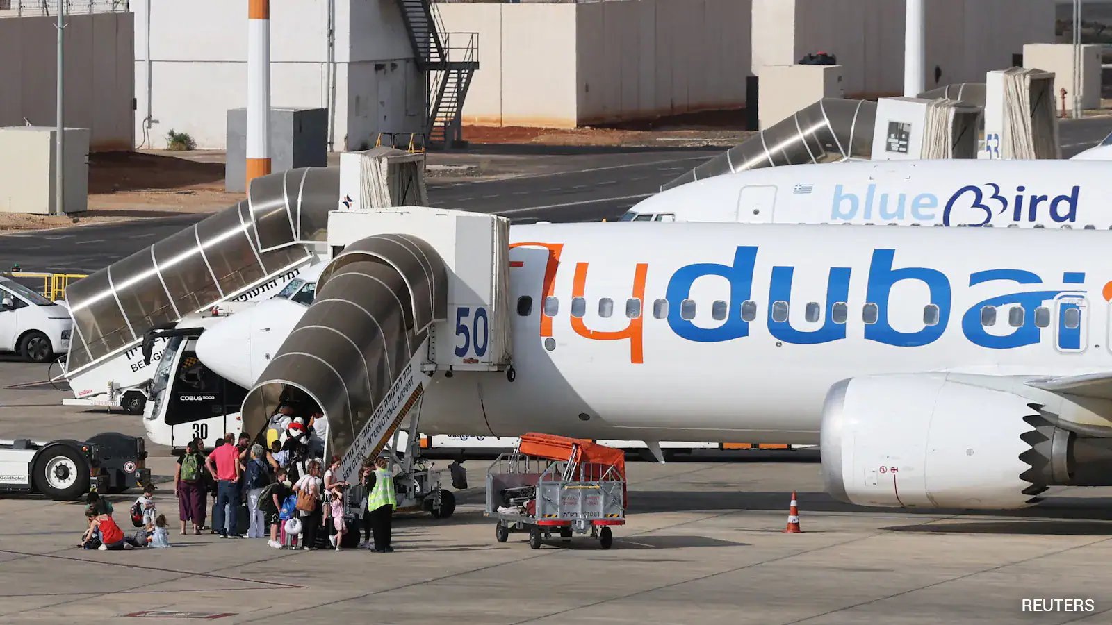 Israeli Transportation Ministry Says It Does Not Vet Pilots Amid Omani Co‑Pilot Stabbing