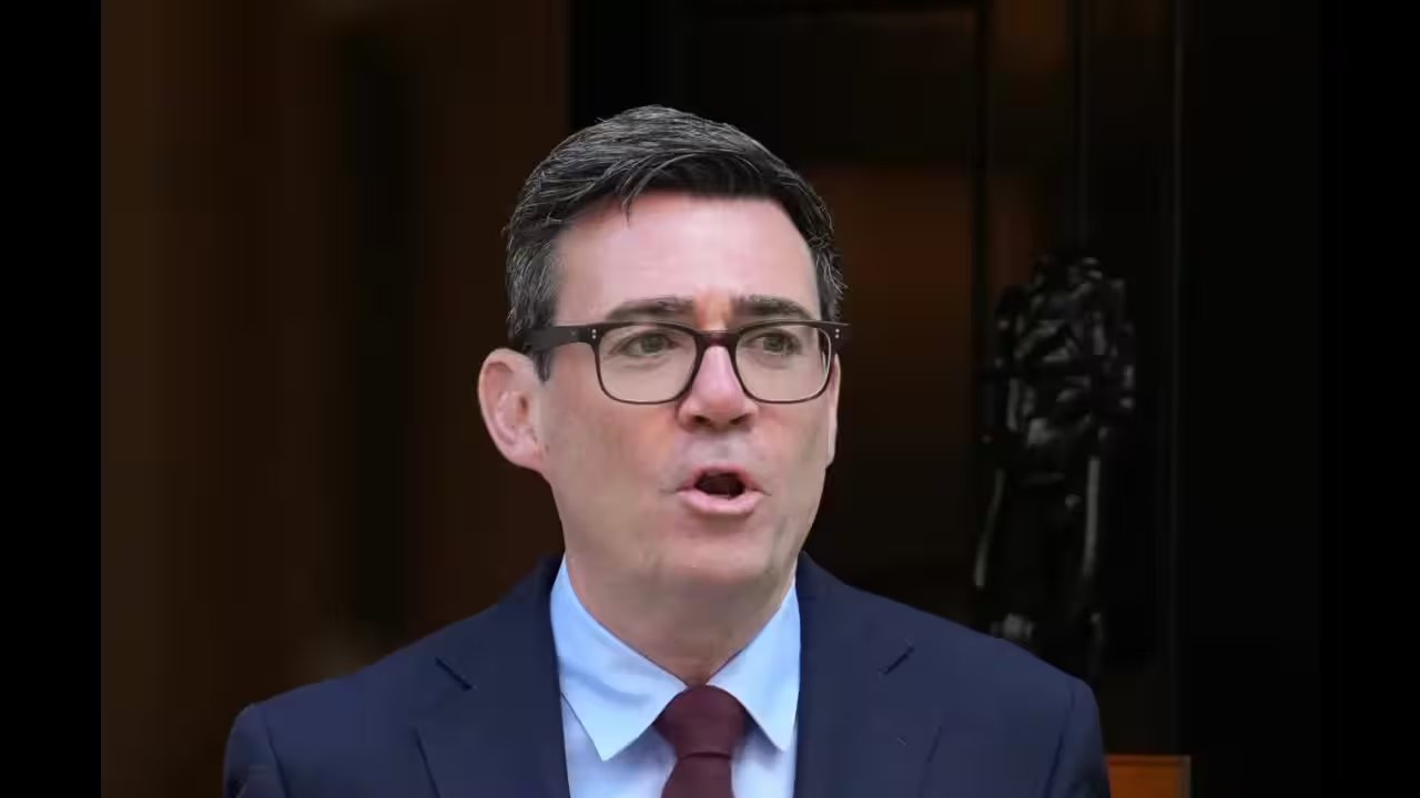 UK PM Andy Burnham Rules Out Early General Election Before 2029