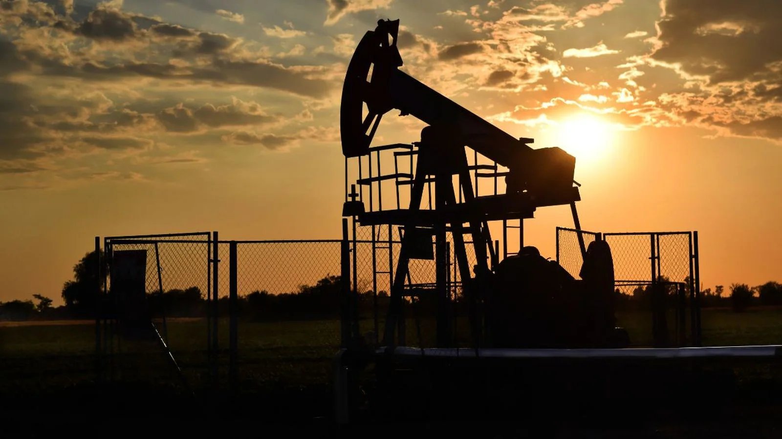 Matrix Global CEO Warns 2 Million‑Barrel Refining Gap, Forecasts $70 Crude by 2027