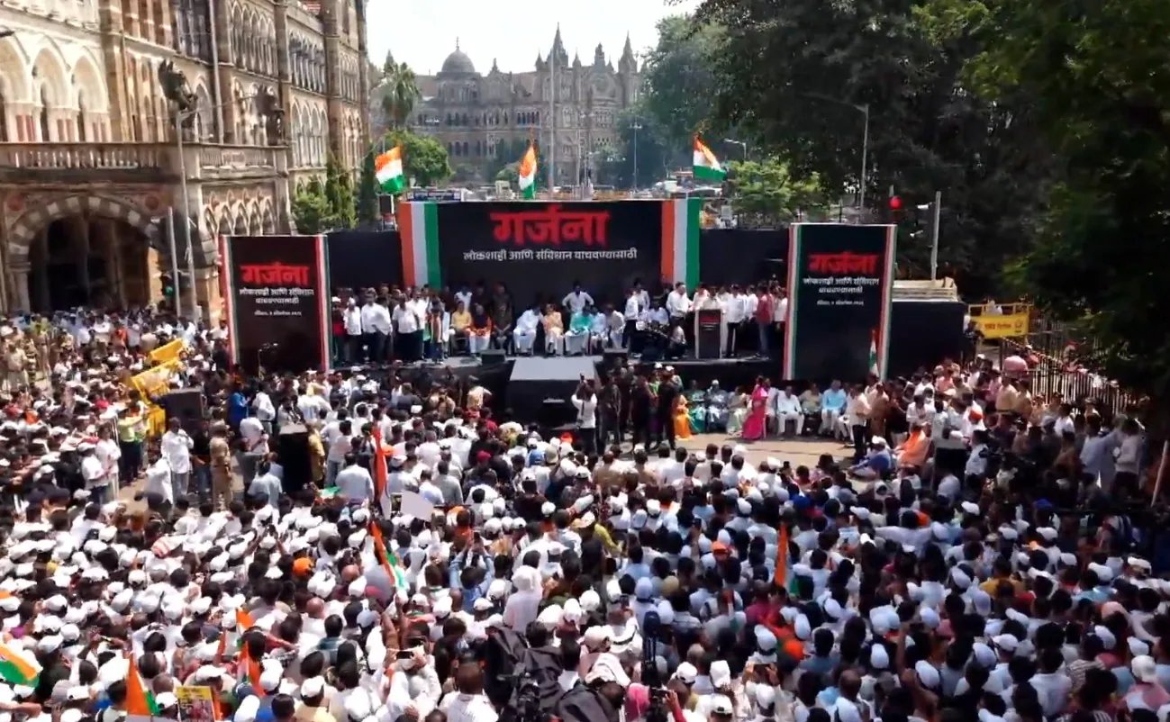 Thackeray Cousins Protest Against Election Commissioner Over 2.06 Crore Voter Exclusion