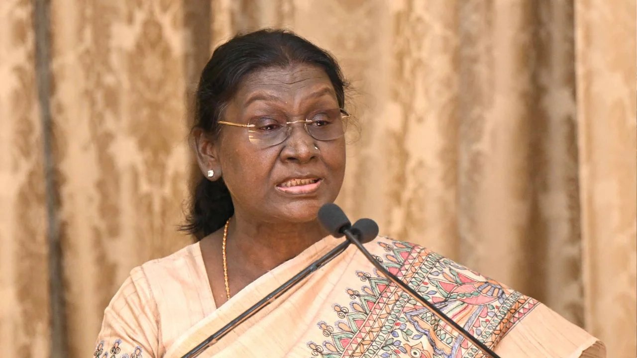 President Murmu Delays Odisha Trip to Avoid Cyclone, Reschedules for Nov 4‑5