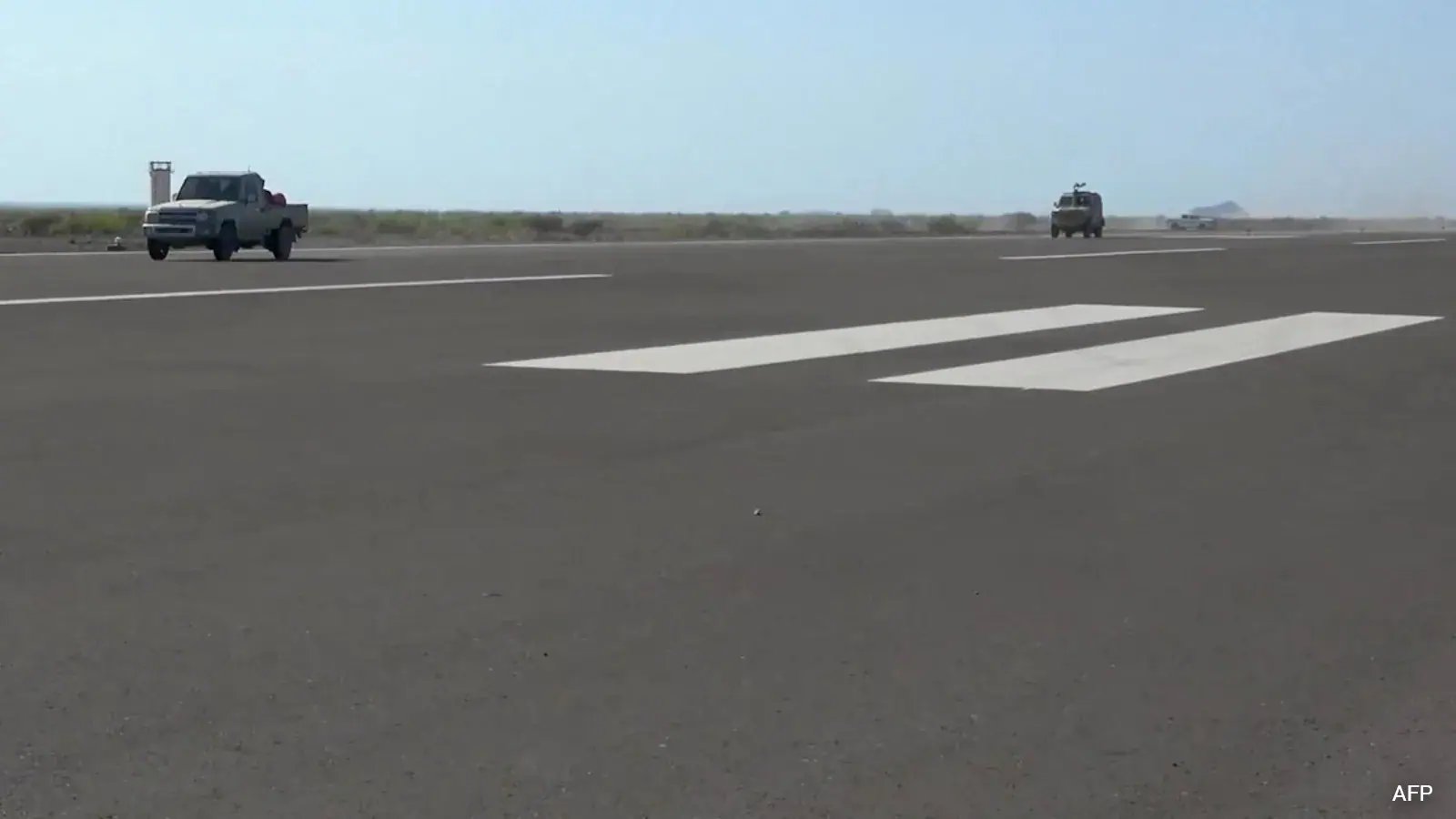Houthis Kill 3 in Drone and Missile Strikes on Saudi Airports