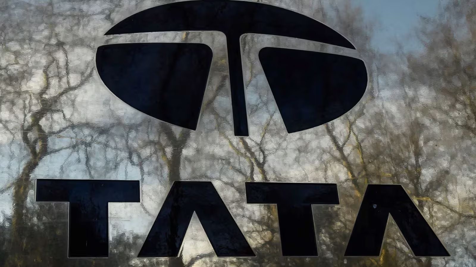 Tata Sons Trusts Block Listing, Wiping ₹40,000 Crore From Group Stocks
