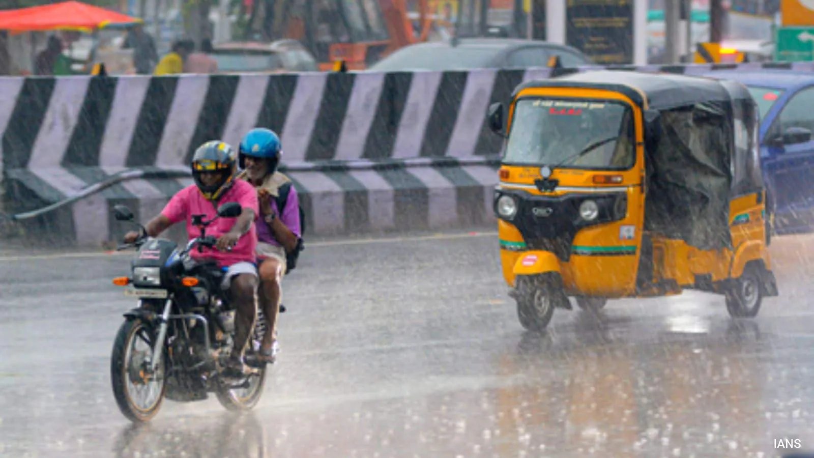 IMD Issues Yellow Alert for 8 Uttarakhand Districts as Heavy Rain Looms in Tamil Nadu