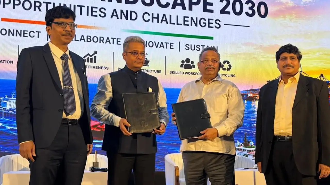 Hindustan Shipyard Uses Kakinada Port Slipway to Build New Vessels