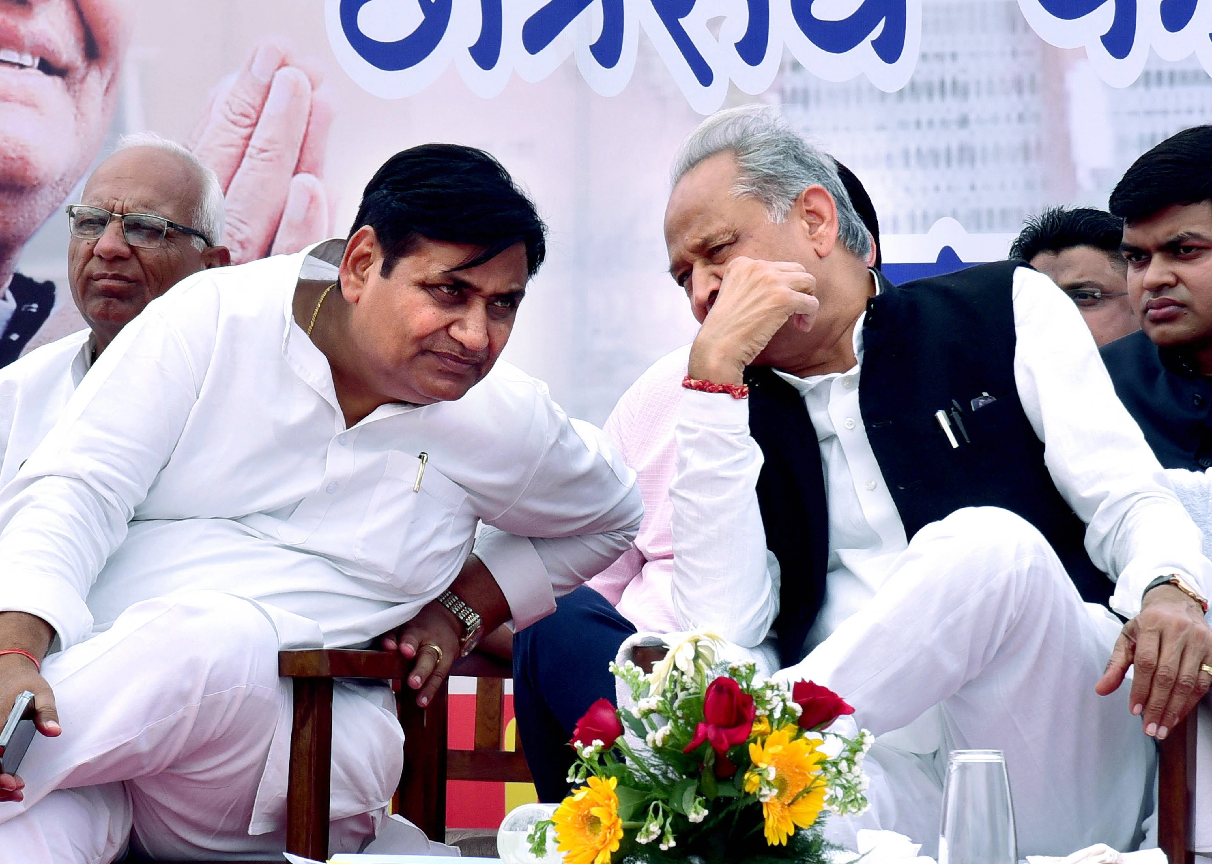 Vishvendra Singh Demands Dotasra Resignation Over 80‑Mark Rajasthan Recruitment Scandal