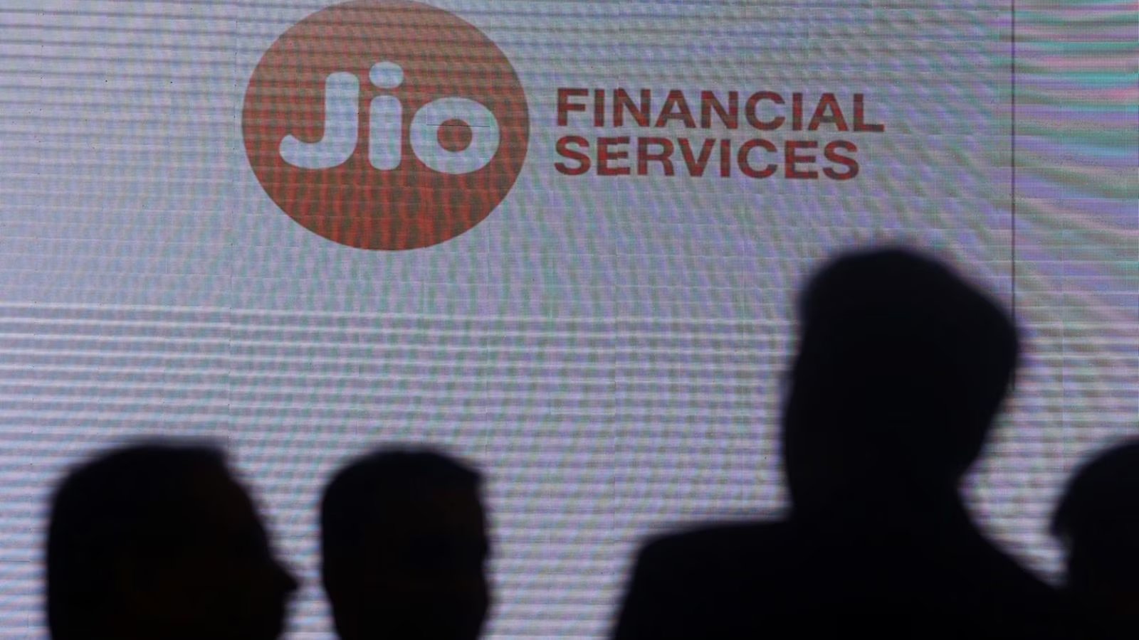 Jio Financial Services Invests ₹320 Crore in Allianz JV, Shares Slip 0.6%
