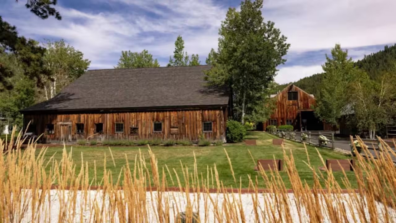Shakespeare Ranch Lowers Asking Price to $125 Million, Still No Buyer