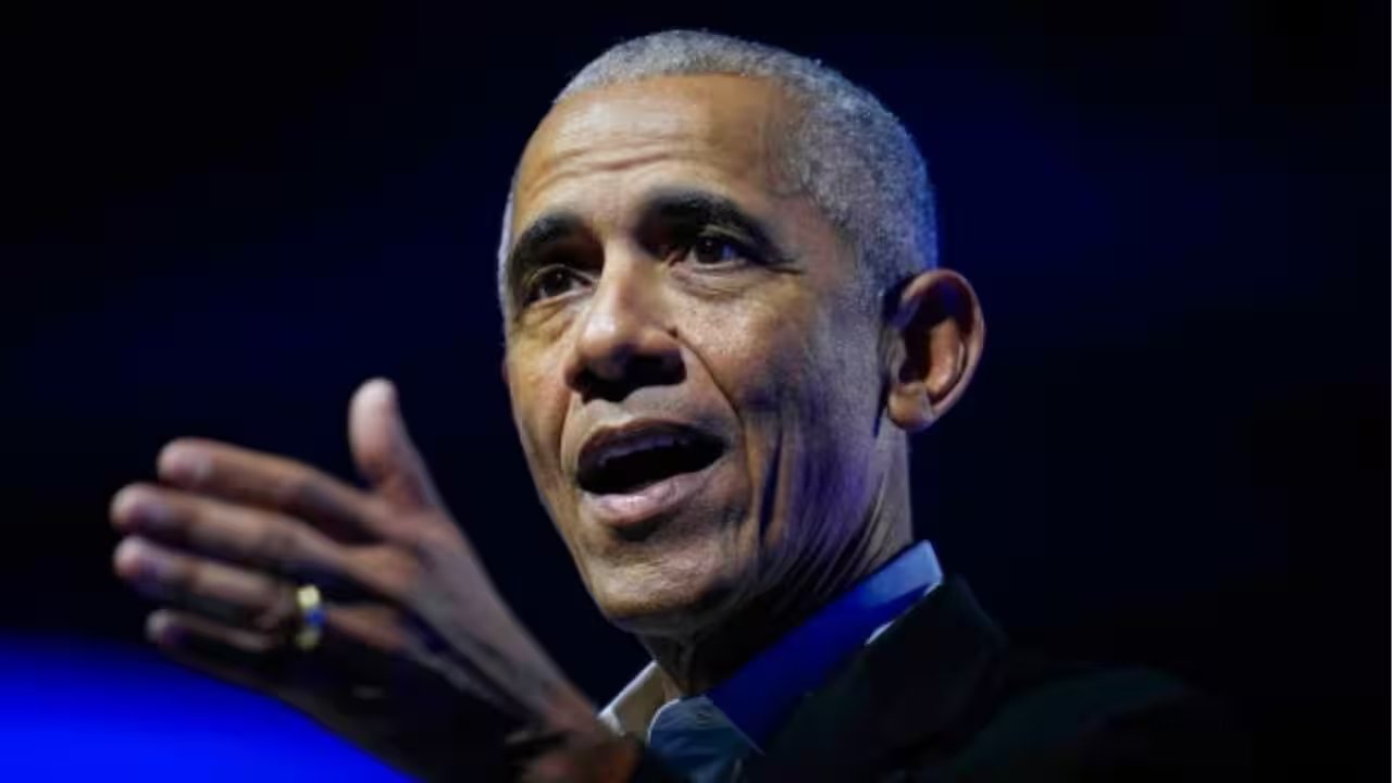 Obama Campaigns in Ohio and Michigan to Flip Senate Seats in November