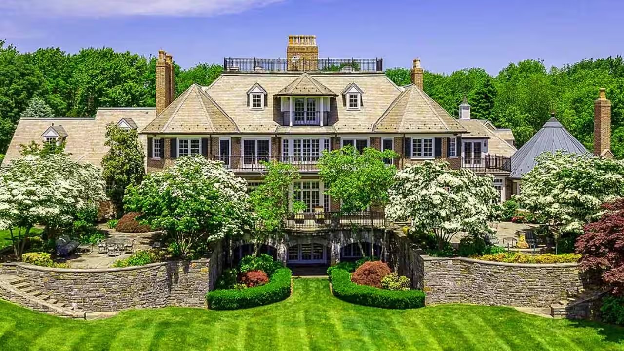 Hopewell, NJ 26‑acre Estate Goes to No‑Reserve Auction Oct. 15