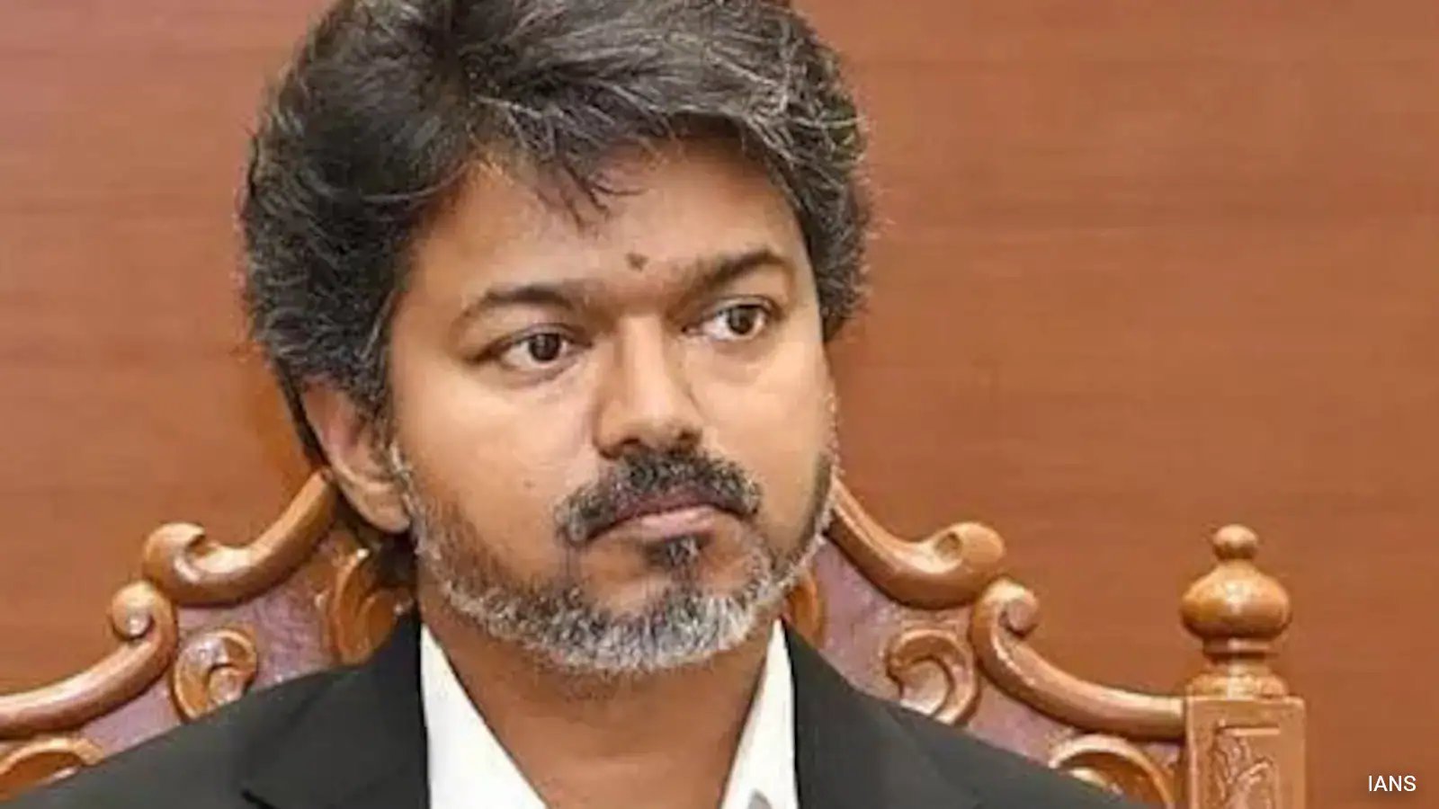 Tamil Nadu CM Vijay Suspends Deputy Jail Superintendent After 17‑Prisoner Escape