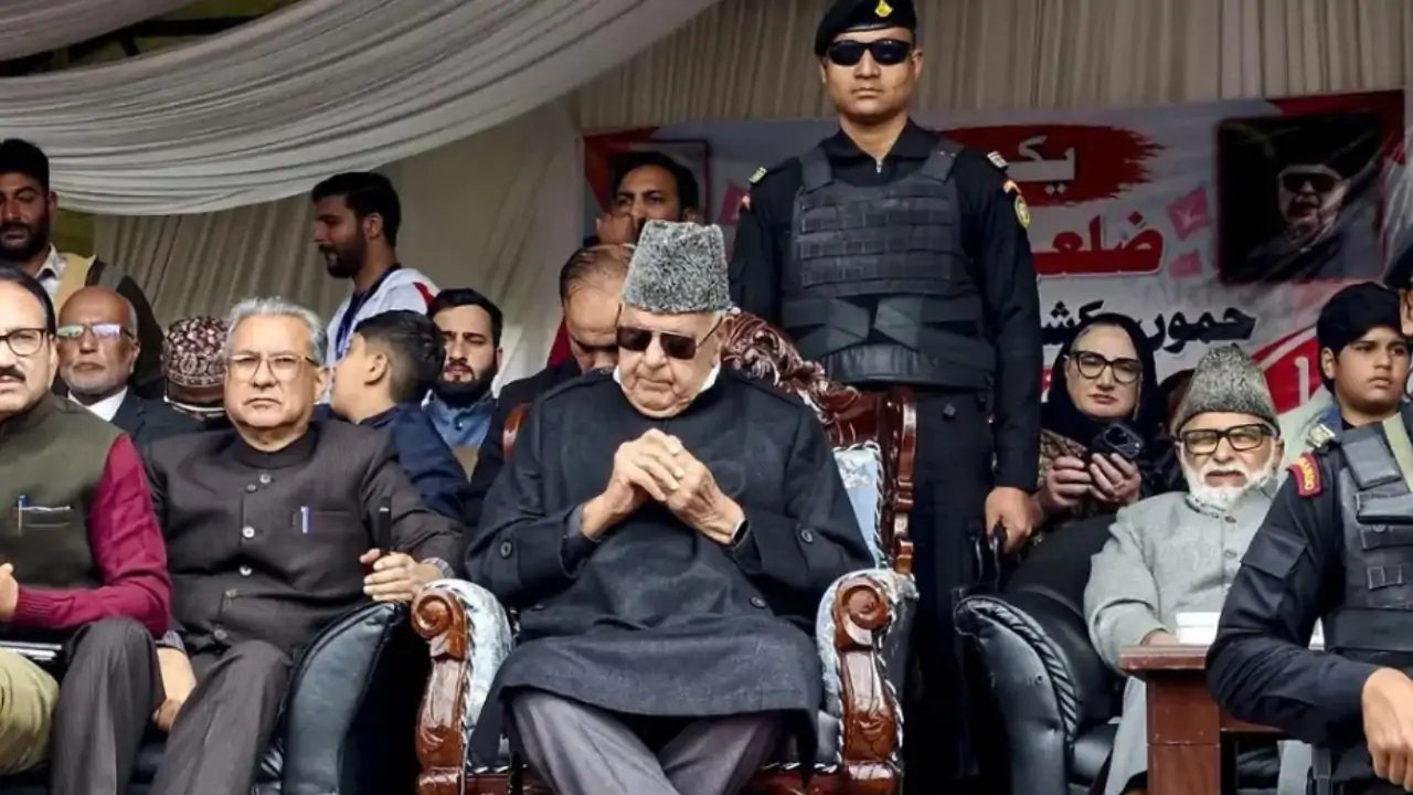 Farooq Abdullah Faces FIR Filing Over Pro‑Pakistan Comments, Pandit Groups Demand Action