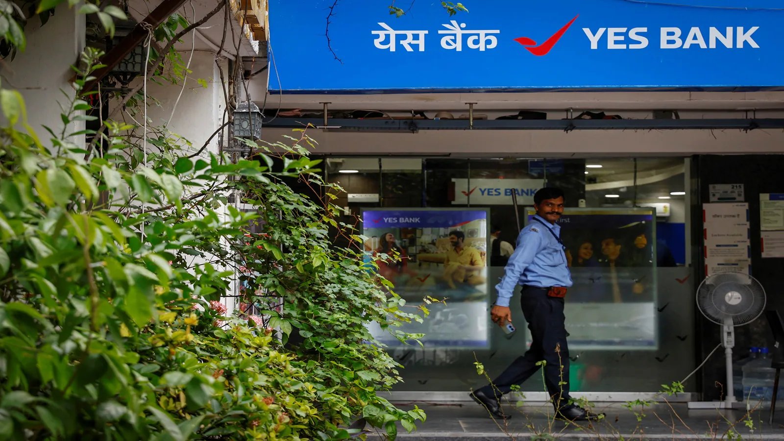 YES Bank Secures ₹363 Crore Tax Refund For AY 2017-18 Amid 0.43% Share Dip