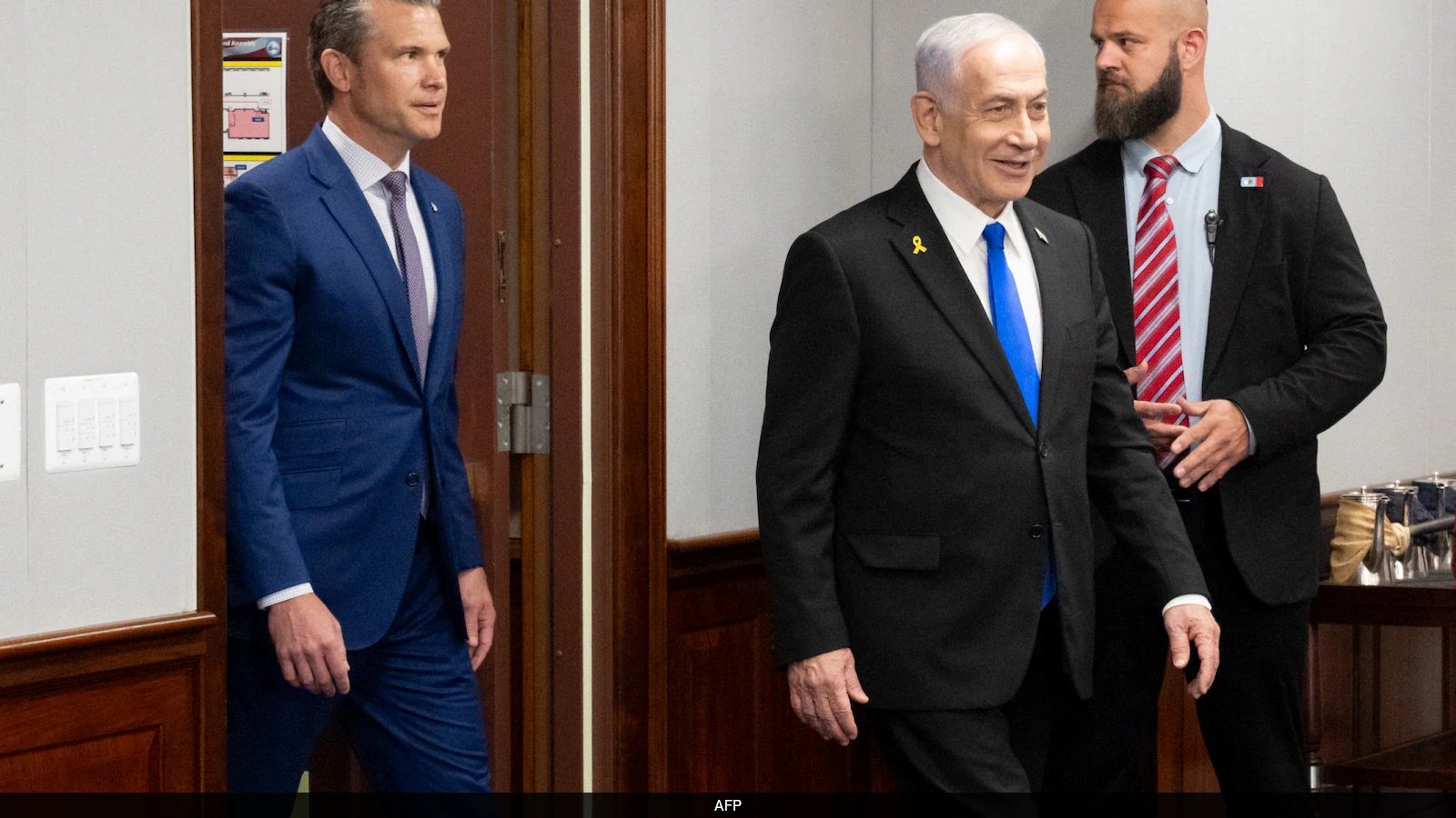Pete Hegseth Makes Surprise Visit to Israel, Meets Netanyahu Before Election