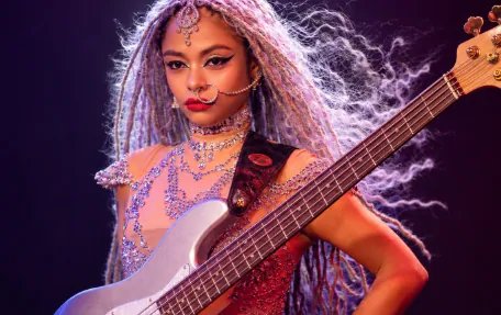 Mohini Dey Shakes Up NDTV World Summit with Oct 22 Bass Solo