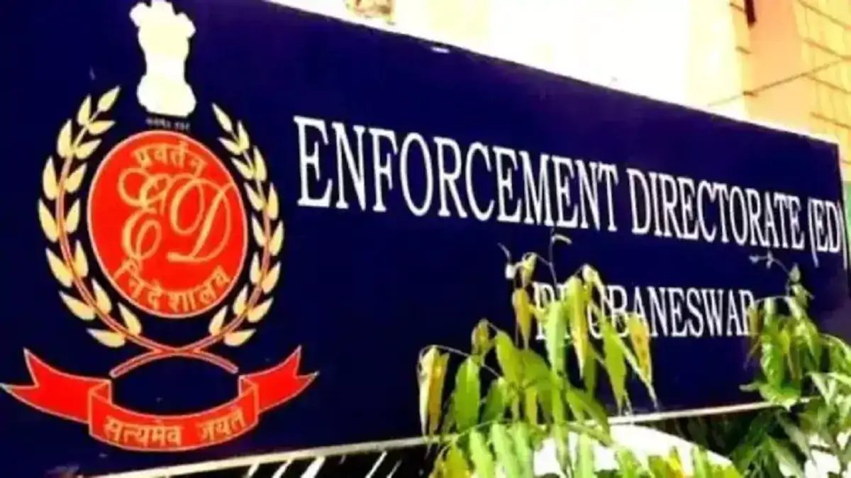 ED Arrests Lawyer Rashesh Upadhyay at Mumbai Airport Over Rs 28,000 Crore Fraud
