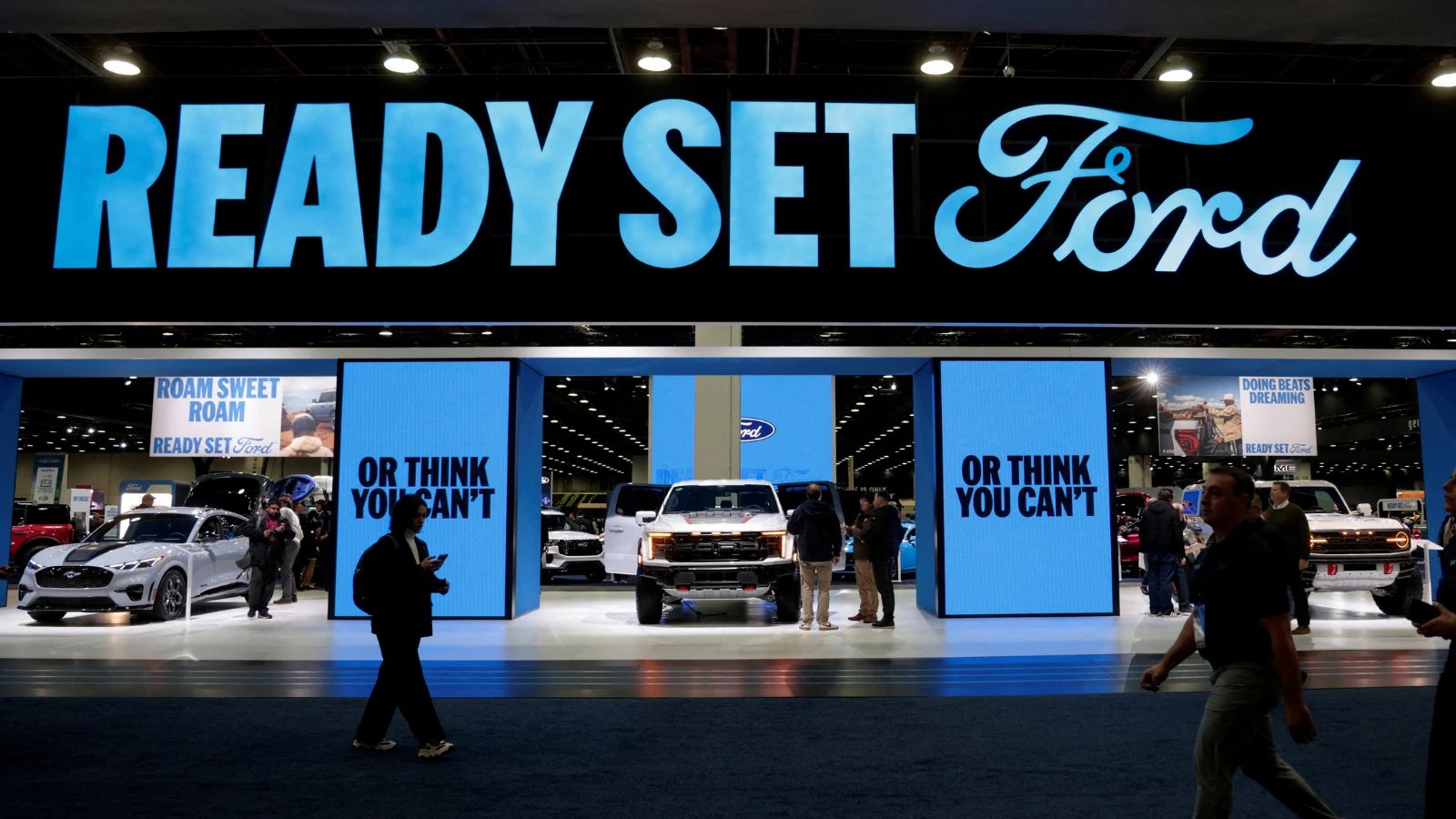 Ford Q3 Profit Tops Estimates; Shares Dip 1.5% After Hours