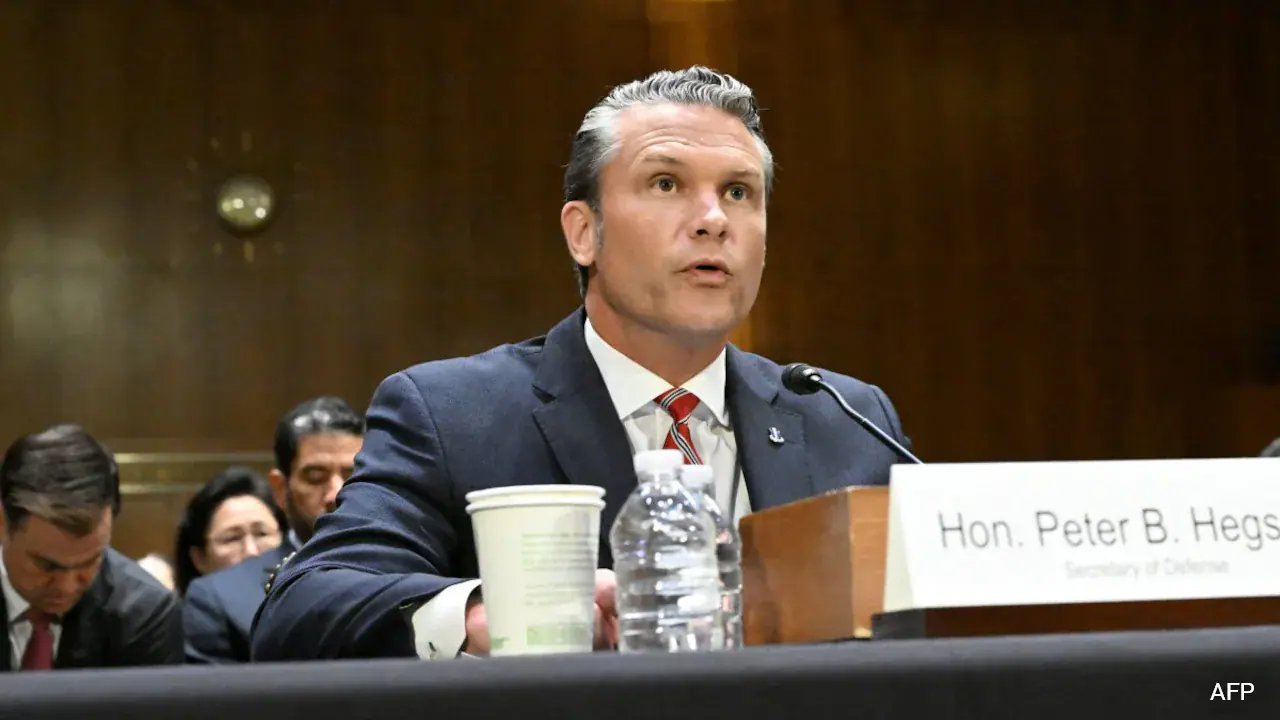 Pete Hegseth to Slash Pentagon Leadership Ranks by 20% Amid Iran War