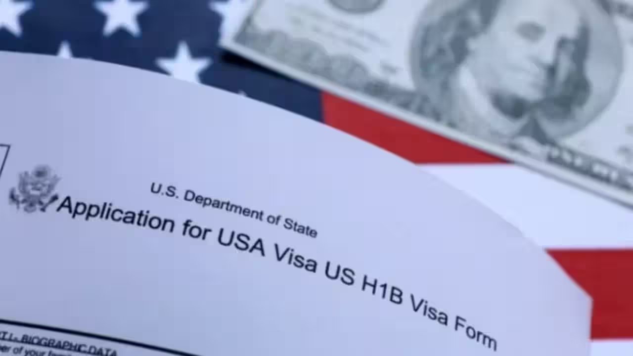 Judge Halts Trump's $100,000 H‑1B Visa Fee in Oakland