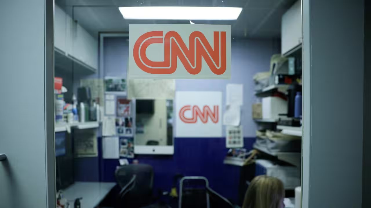 Judge Timothy Kelly Blocks Trump’s 14‑Day Ban on CNN, MS NOW, Politico