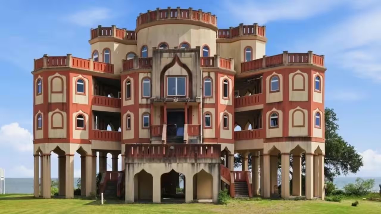 Ocean Springs Taj Mahal‑Inspired Home Returns to Market at $2.5 Million
