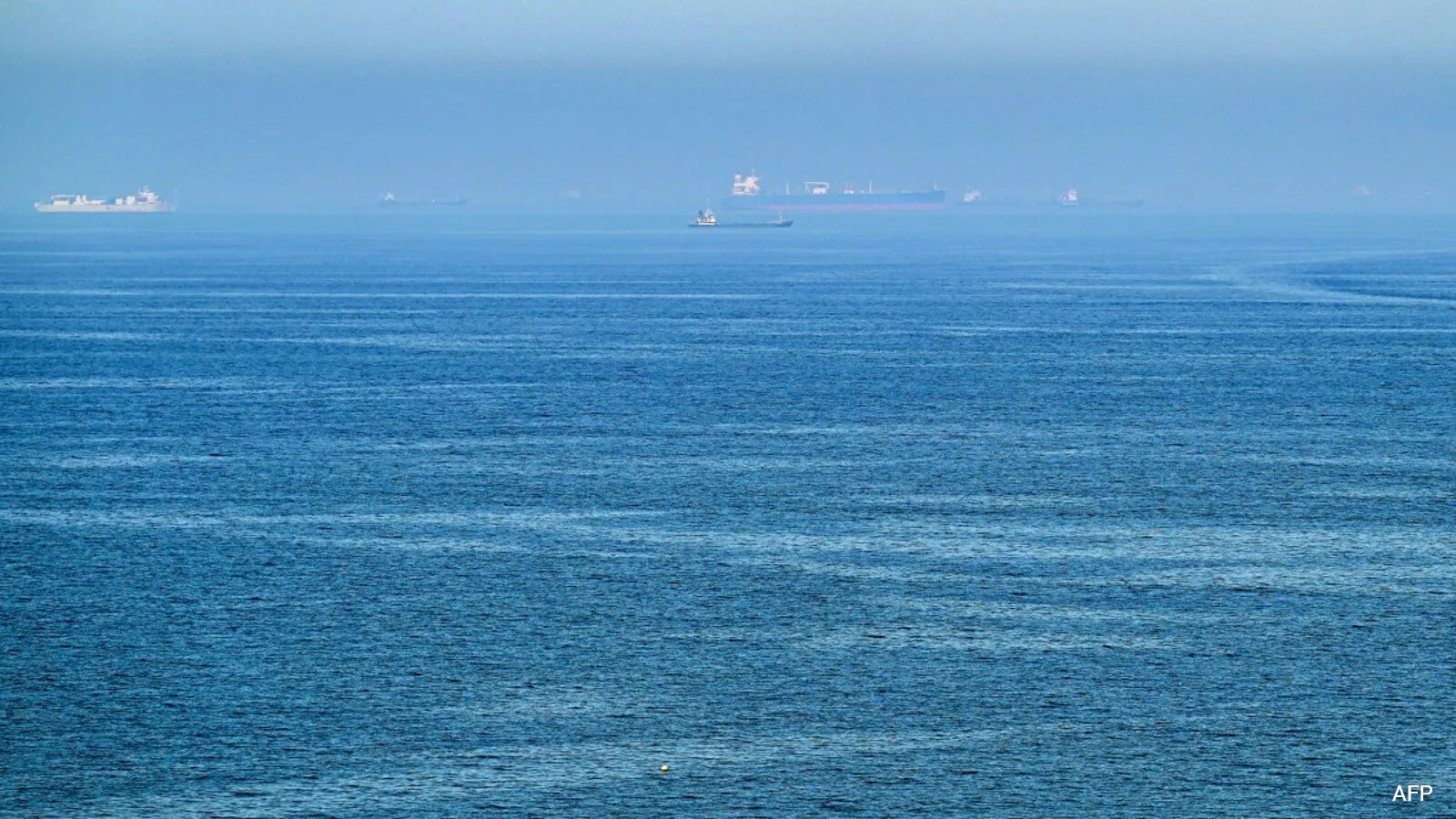 Singapore‑Flagged GFS Pride Sinks Near Hormuz After Projectile Strike