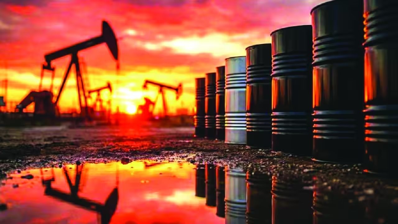 Brent Crude Slides $1.38 to $104.70 as Middle East Tensions Persist