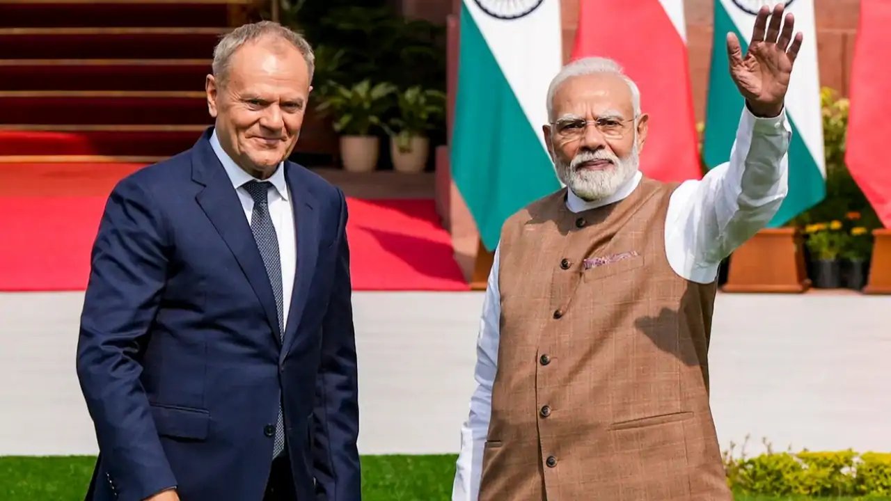 Tusk Hails Modi's Global Role, Seals Largest India-Poland Business Pact