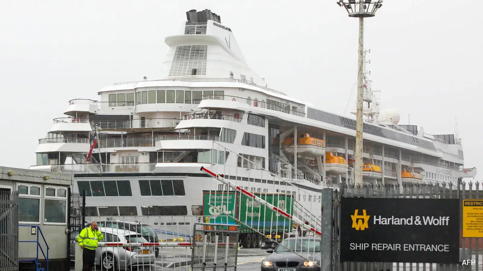 US Cruise Ship Odyssey Halts Voyage in Cambodia as Fuel Costs Surge to $8,000