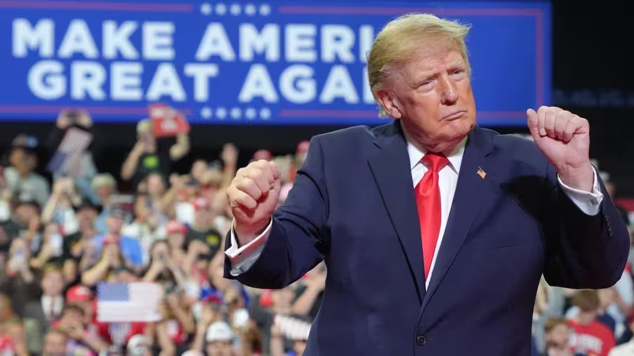 Poll: 60% of Americans Say Trump Profits Illegally From Presidency