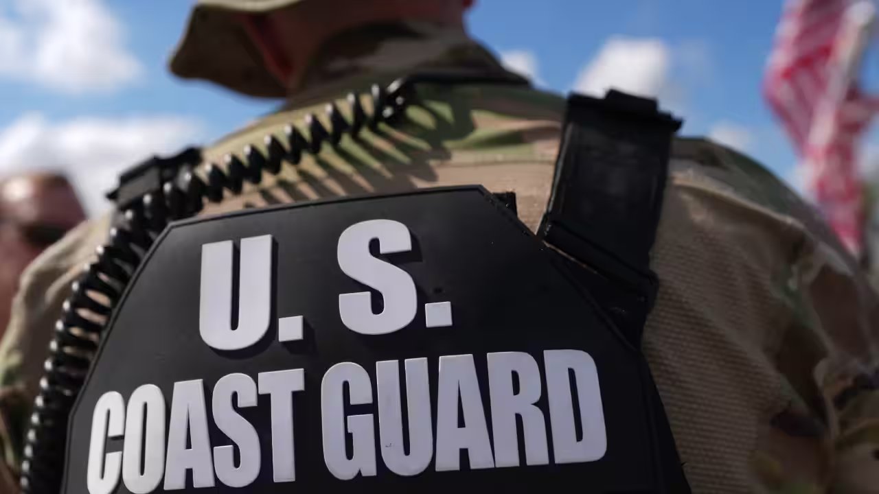 US Coast Guard Rescues 16 Migrants From Open Water Off Ensenada