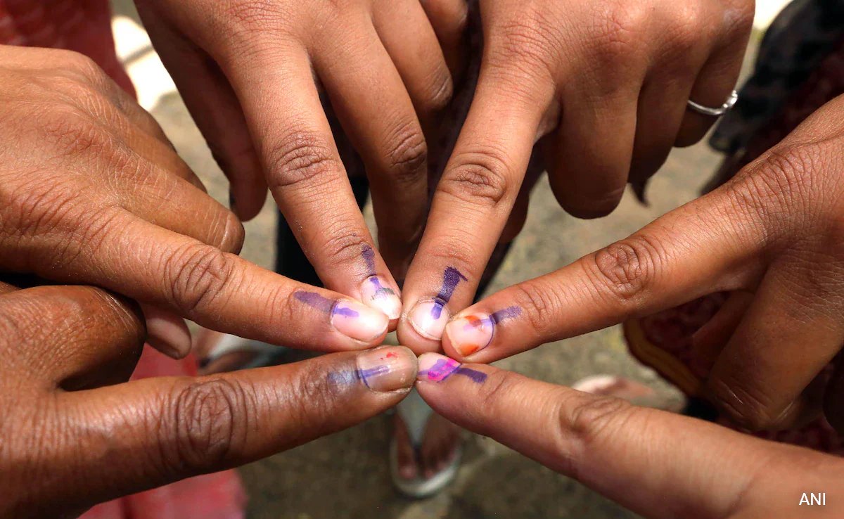 Election Commission of India Orders Special Summary Revision of Rolls in 17 States and UTs