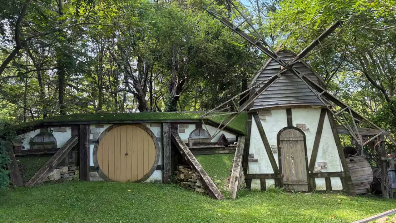 Rick Sparks Turns Hobbit House into 11‑Building Fantasy Village in Indiana
